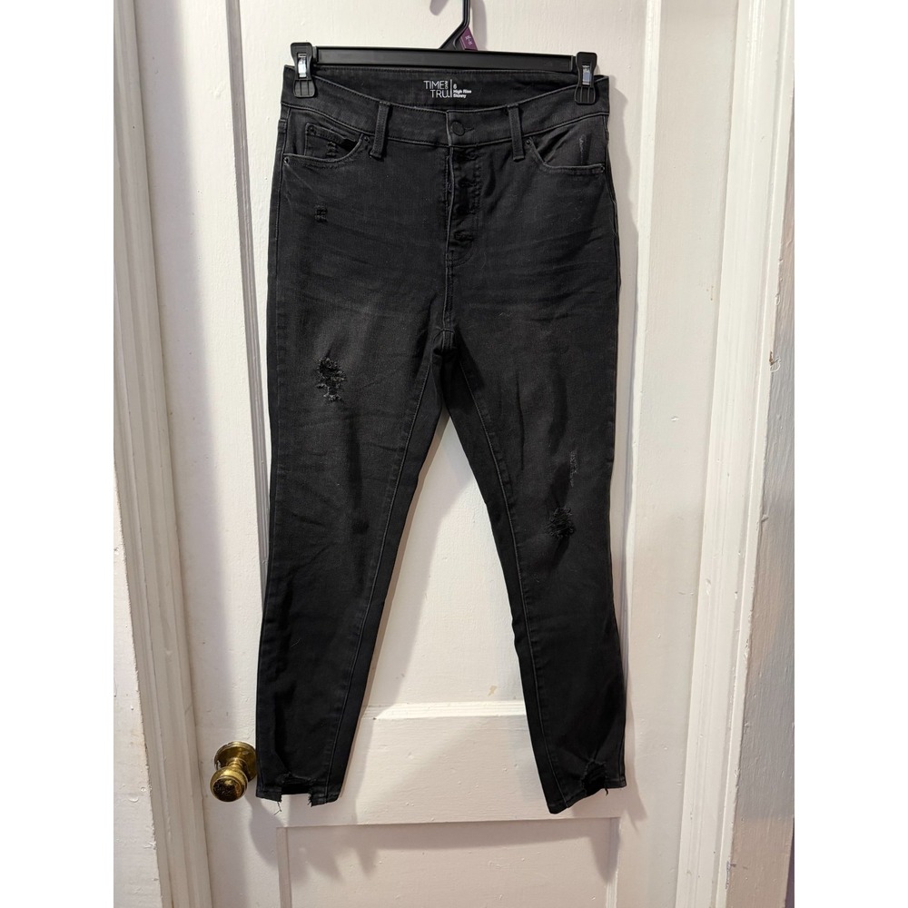 Time &‎ Tru Black Distressed High Rise Skinny Jean in 6